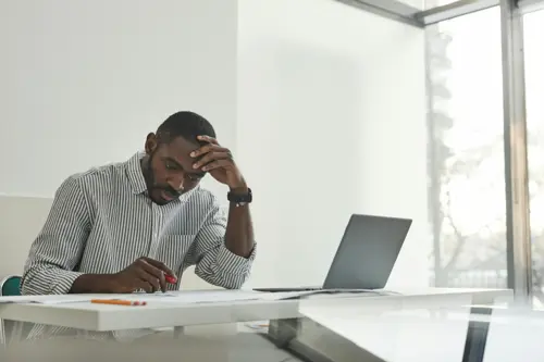 The Plannerist - 2025, tu as frole le burn-out En 2026, on pilote sa TPE autrement.webp